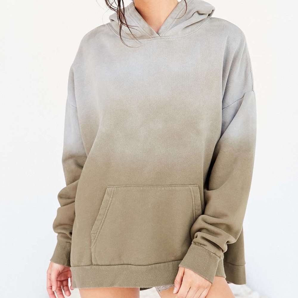 Boyfriend Hoodie | Urban Outfitters